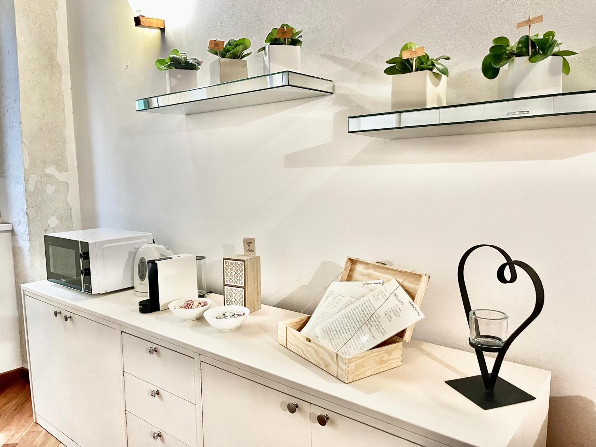 Magnolia Home - Piazza Delle Erbe Vérone Extérieur photo